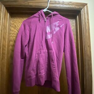 Nike Women's Purple Sweatshirt